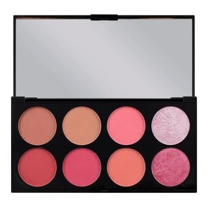 Blush pallet